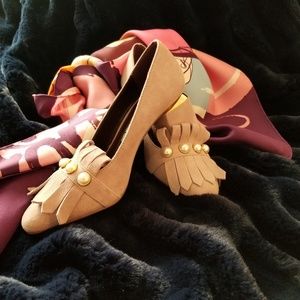 Light violet kensie chunk heels